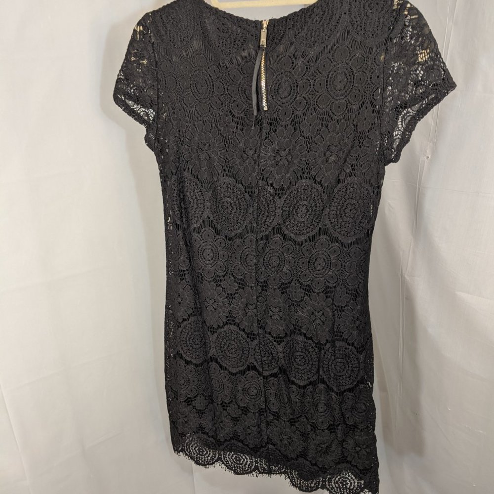 Laundry by Shelli Segal Black Lace Shift Dress - 4 - Picture 4 of 9